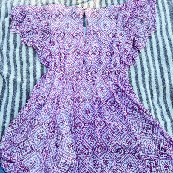 Torrid Berry Floral medallion chiffon dress RARE SOLD - Picture 5 of 7